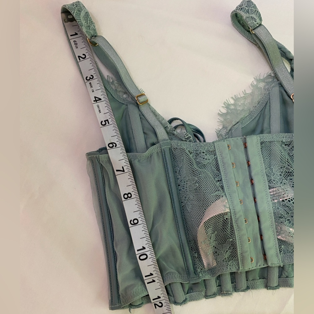 VICTORIA’S SECRET Dream Angels Sagebrush Green Lace-Up Bustier Corset Top SZ XS - Picture 8 of 8